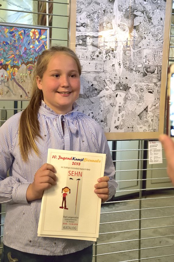 Panorama-Kinderkurs stellt Bilder aus