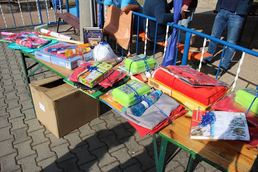 24-Stunden-Schwimmen begeisterte