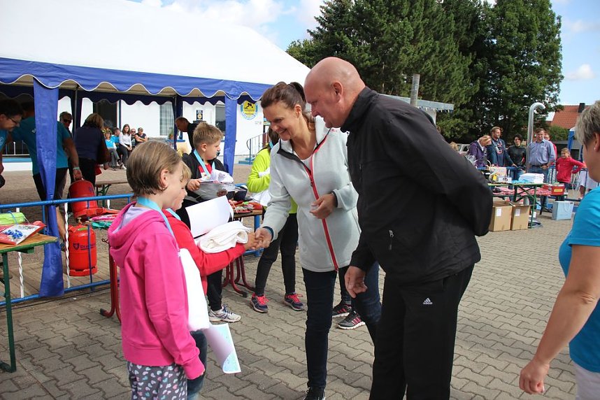 24-Stunden-Schwimmen begeisterte