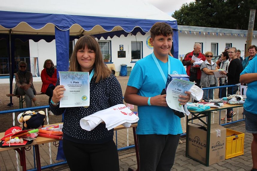24-Stunden-Schwimmen begeisterte
