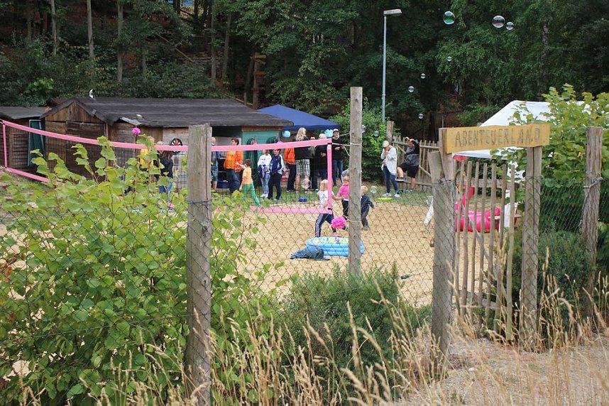 Sommerfest im Wohngebiet