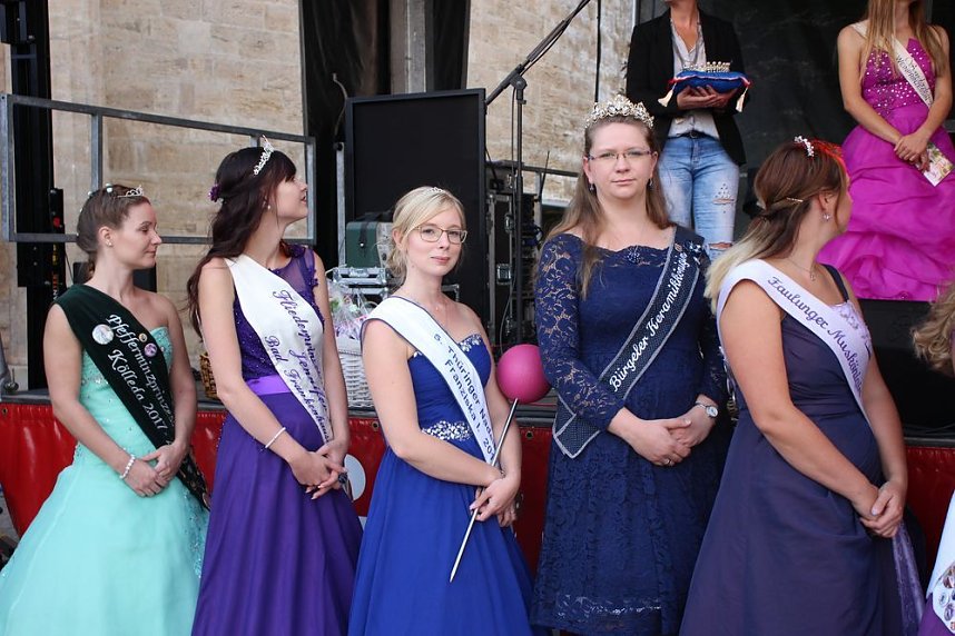 Sehr erfolgreicher Start des Weinfests