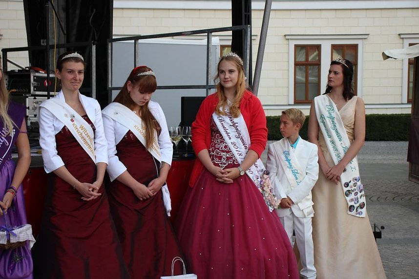 Sehr erfolgreicher Start des Weinfests