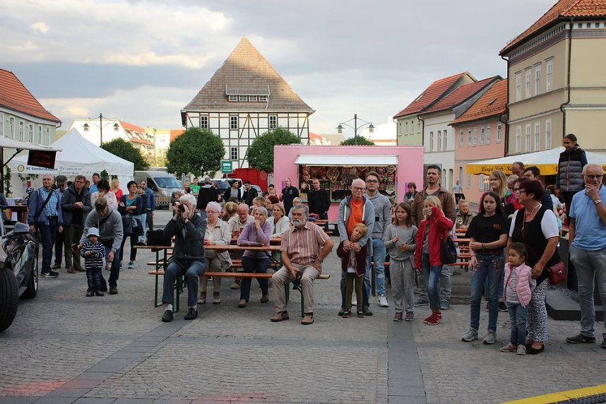 Sehr erfolgreicher Start des Weinfests