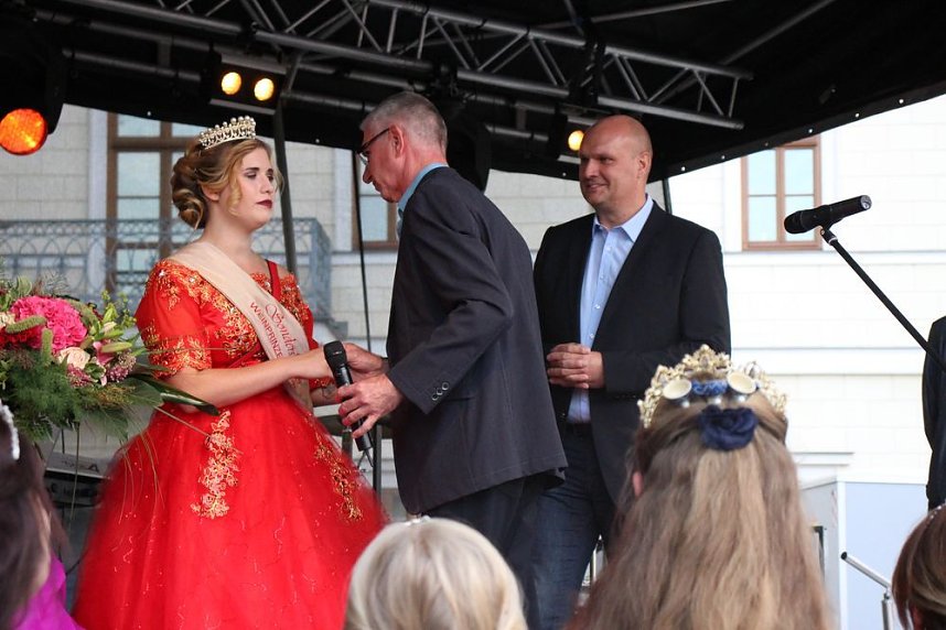 Sehr erfolgreicher Start des Weinfests