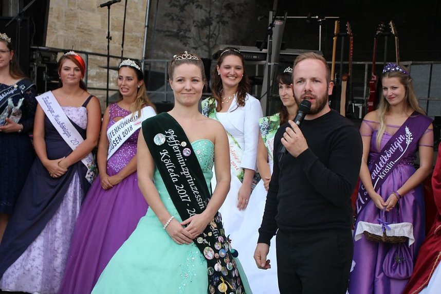 Sehr erfolgreicher Start des Weinfests