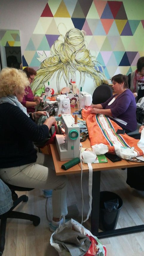 "Gemeinsam n&auml;hen macht Spa&szlig; "