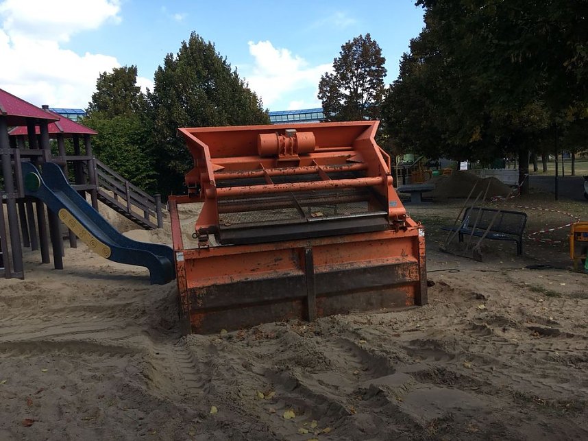 Spielplatz am Schlo&szlig;platz wurde erweitert