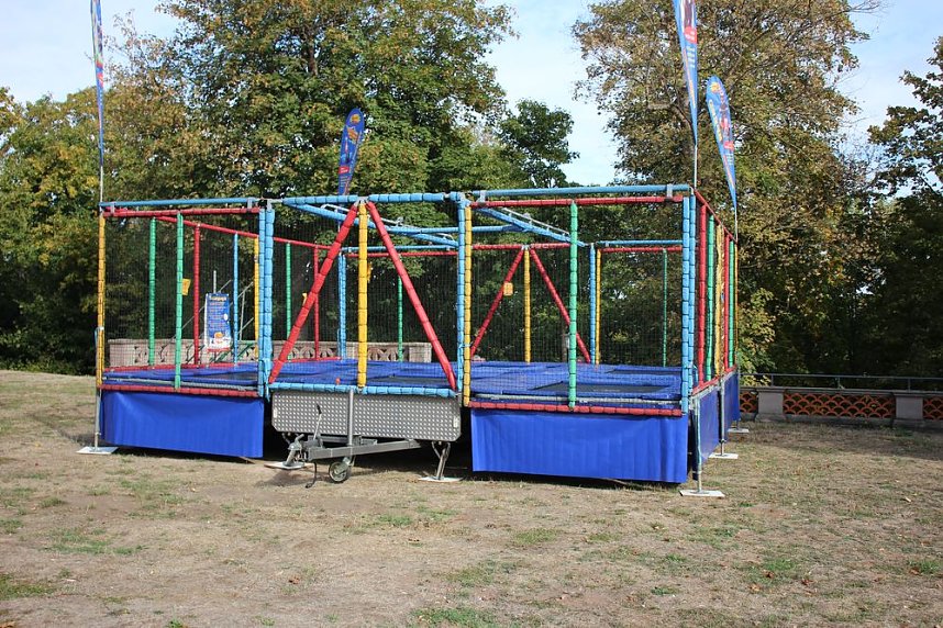 Gro&szlig;es Ger&auml;t aufgebaut