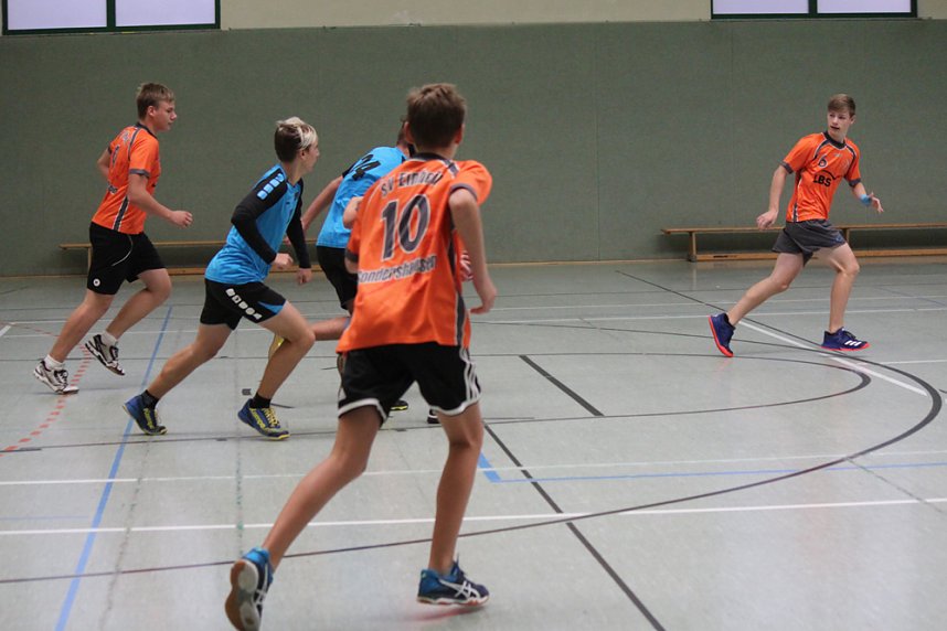 Handballligen kommen ins Laufen