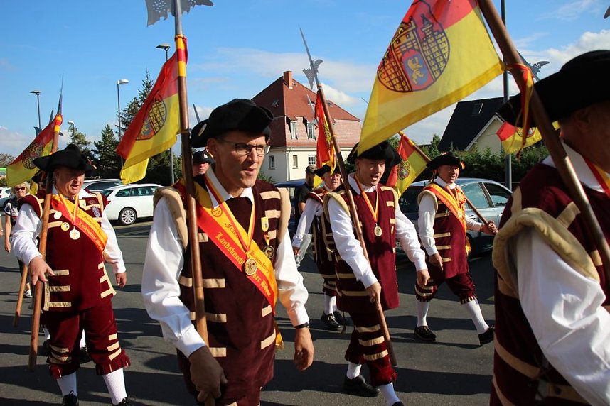 Hausm&auml;nner mit Umzug durch Bad Frankenhausen