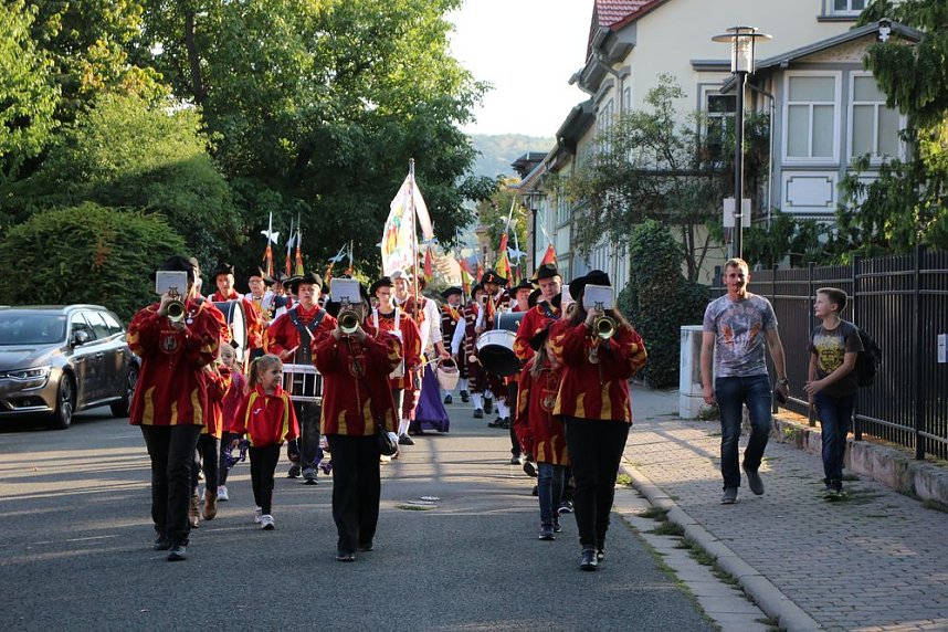 Hausm&auml;nner mit Umzug durch Bad Frankenhausen