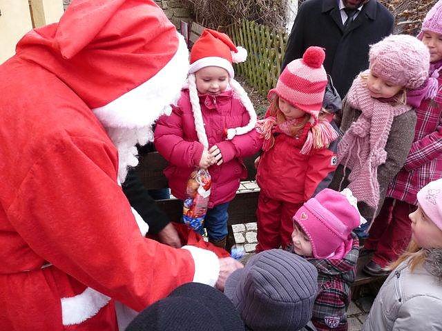 Weihnachtsmarkt in Jechaburg
