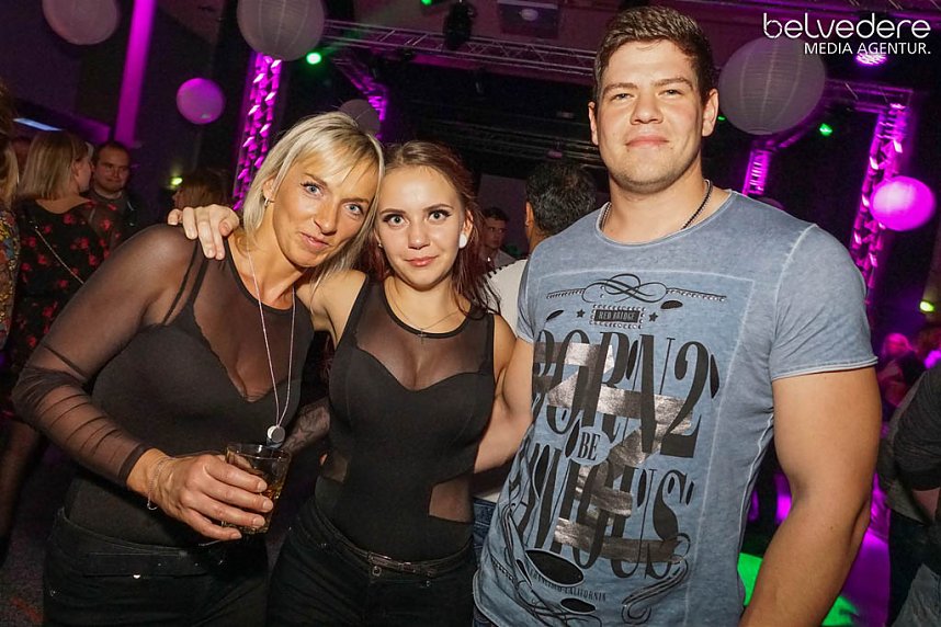 Party im Jugendclubhaus in Nordhausen - der Samstag