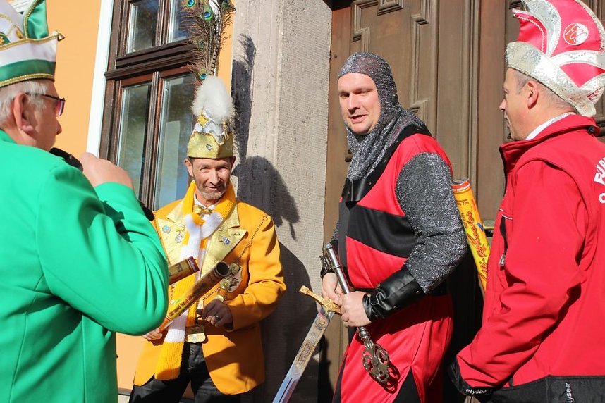 Steffen der Grimmige verteidigte sein Rathaus