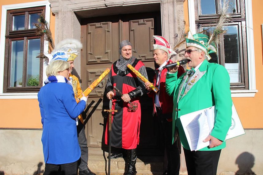 Steffen der Grimmige verteidigte sein Rathaus