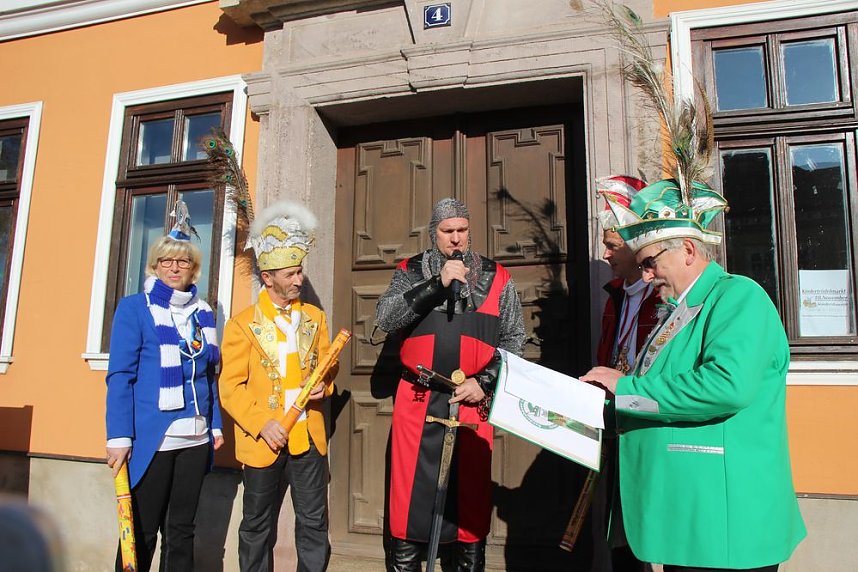 Steffen der Grimmige verteidigte sein Rathaus