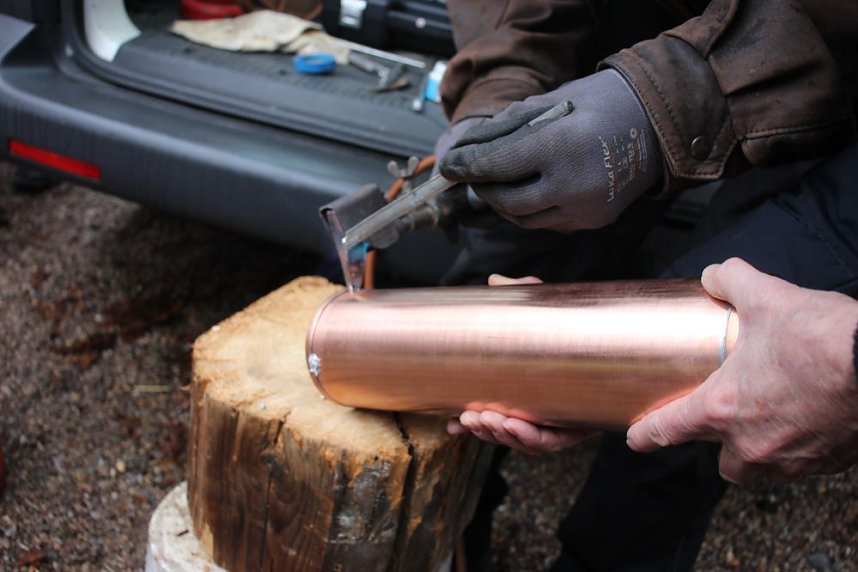 Turmhaube mit Dokumenten best&uuml;ckt