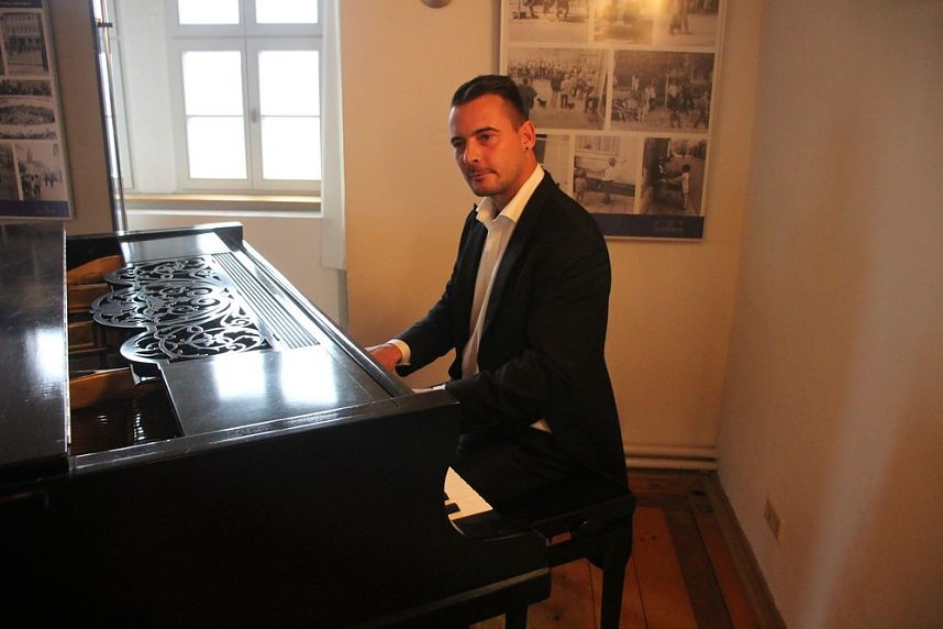 Qualit&auml;tssiegel &uuml;bergeben und mehr