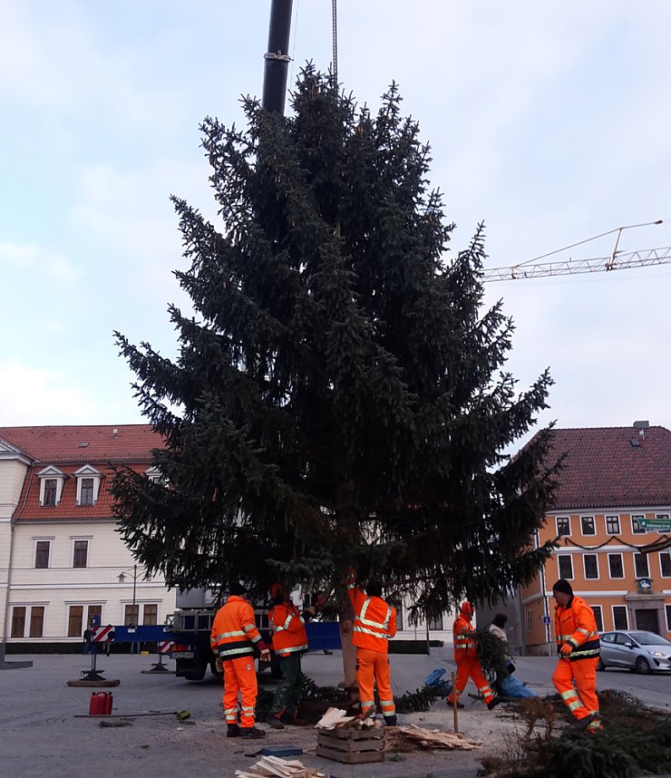 Adventsmarkt kann starten.