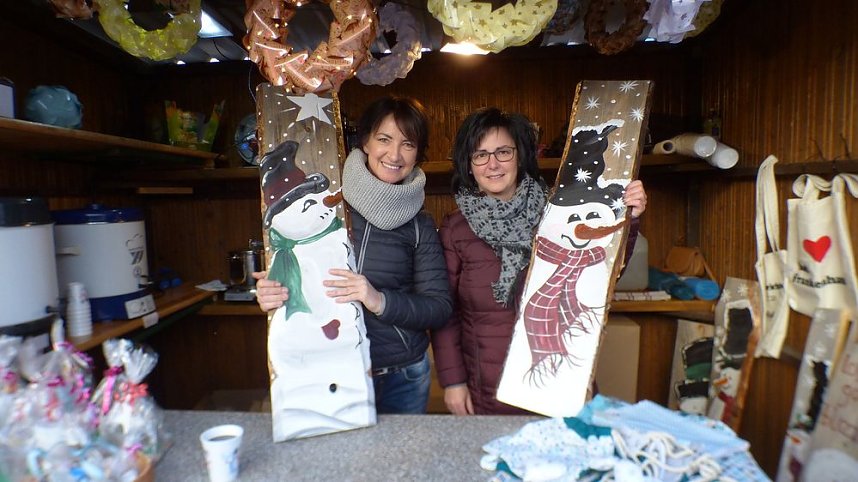 Gut besuchter Weihnachtsmarktstart