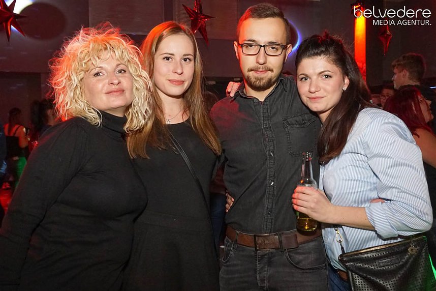 Party im Jugendclubhaus in Nordhausen - der Samstag