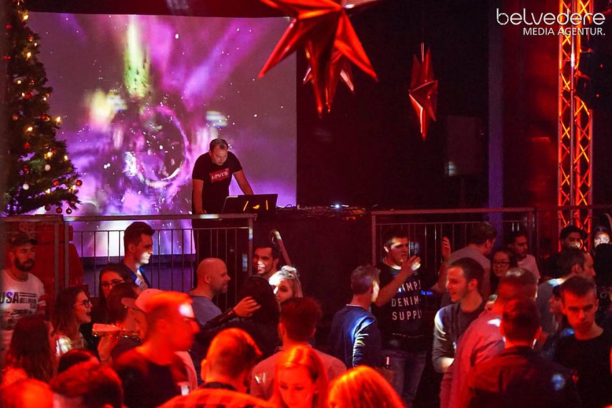 Party im Jugendclubhaus in Nordhausen - der Samstag