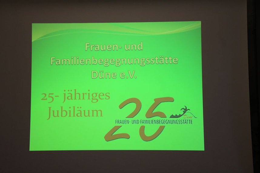 Happy Birthday - D&uuml;ne wurde 25