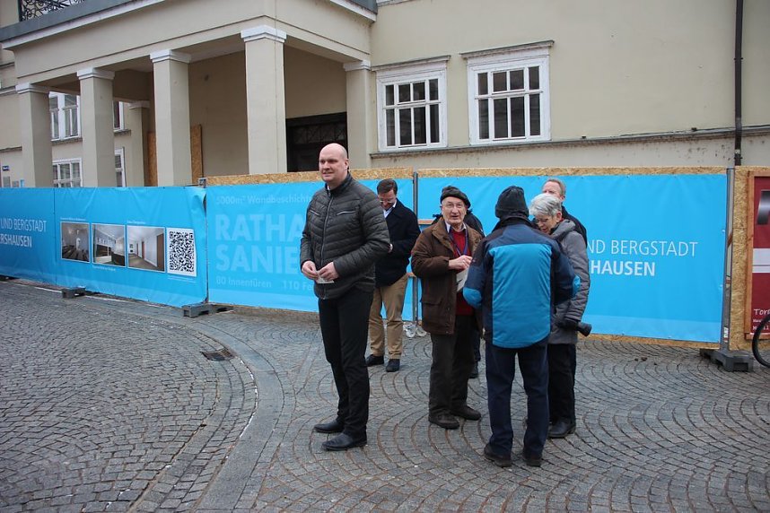 Die erste Glocke f&uuml;r Trinitatiskirche in der Stadt