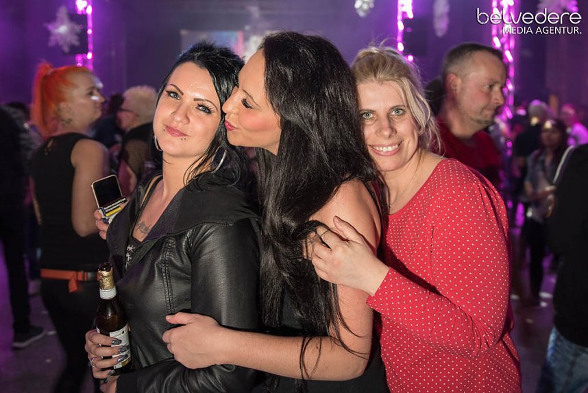 Party im Jugendclubhaus in Nordhausen - der Samstag