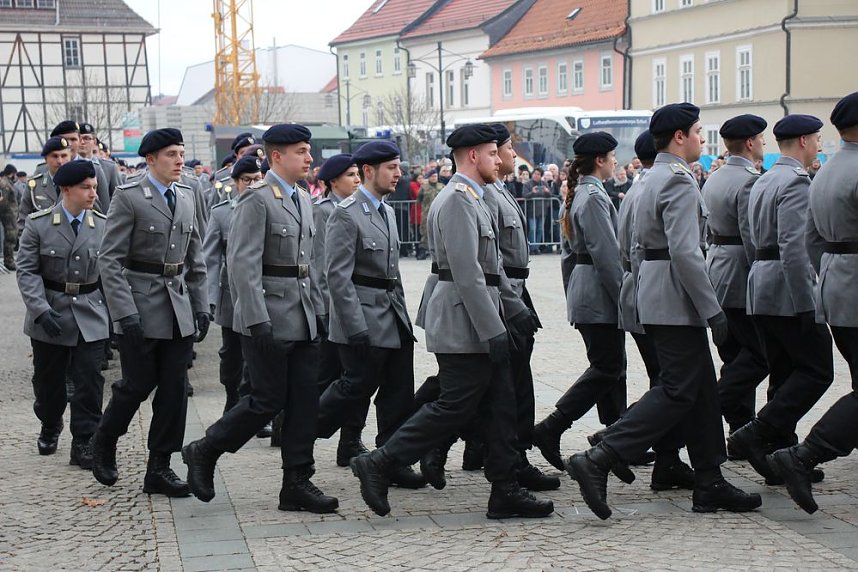Vereidigung auf dem Markt