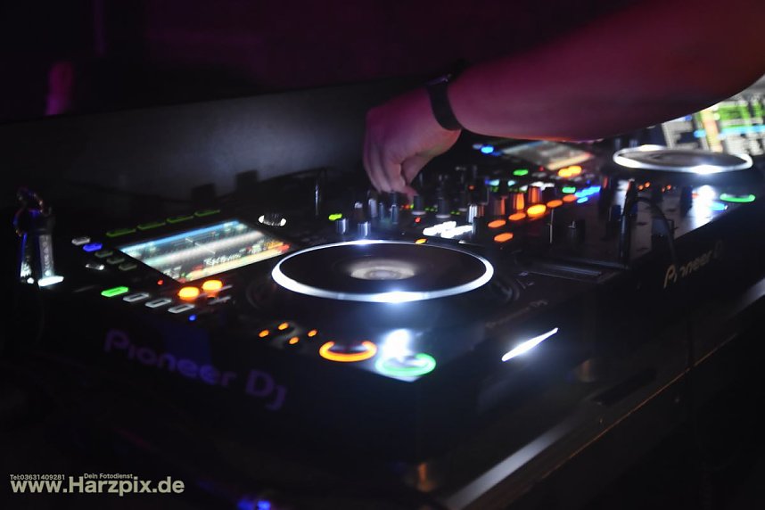 90er und 2000er Party