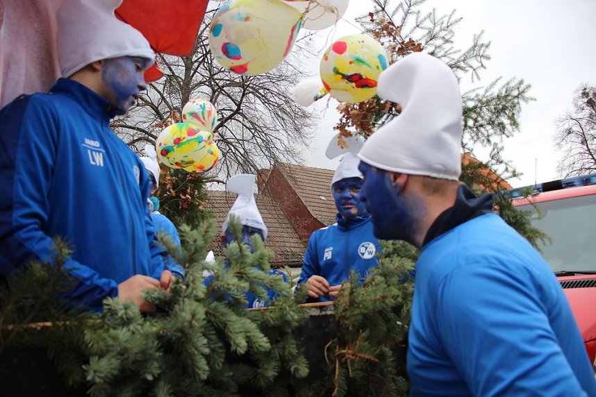 Narrenkappen flogen durch die Luft