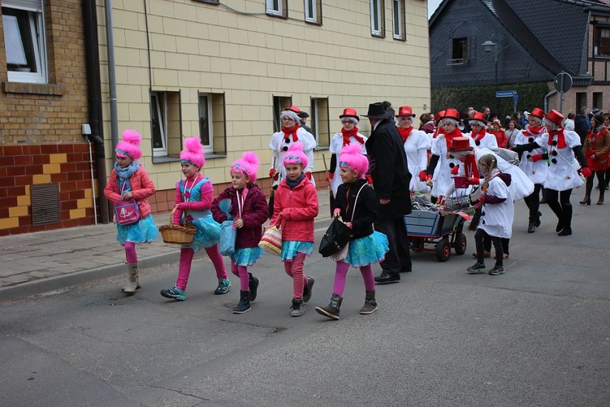 Narrenkappen flogen durch die Luft