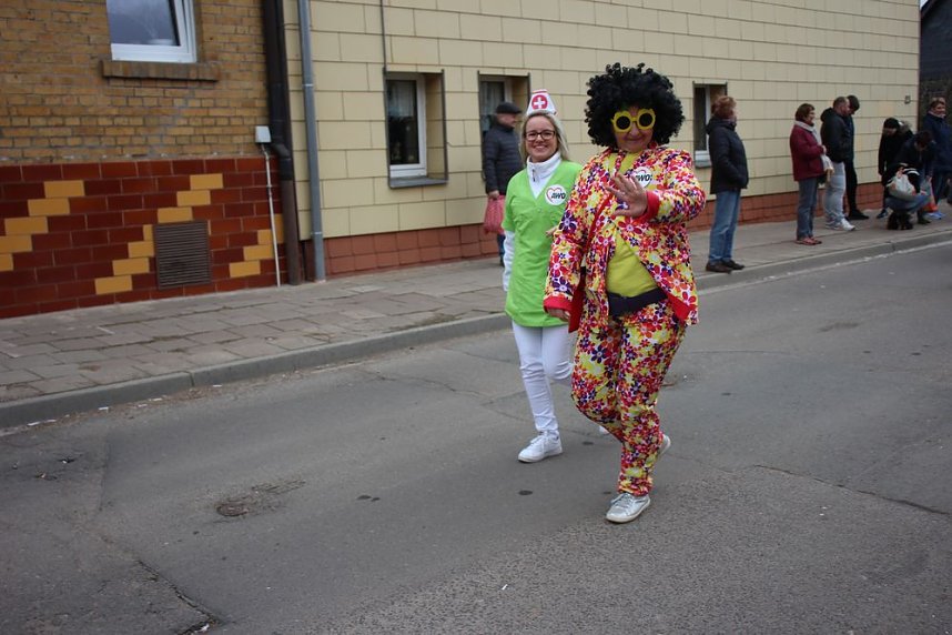 Narrenkappen flogen durch die Luft