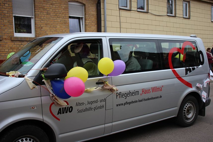 Narrenkappen flogen durch die Luft