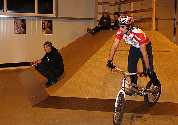 "Bikes in Motion" in der Skaterhalle Sondershausen