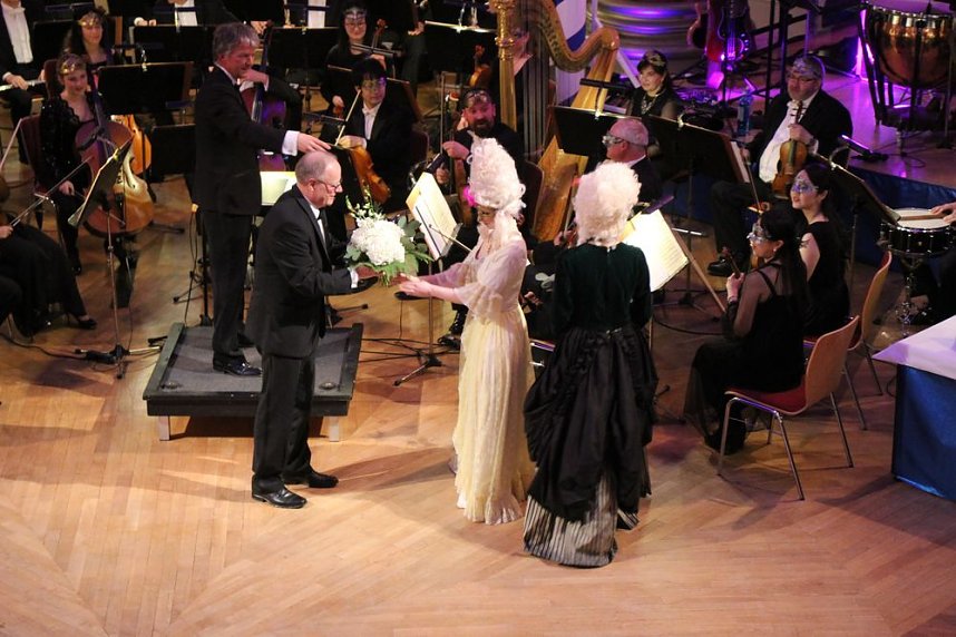 Venezianischer Maskenball