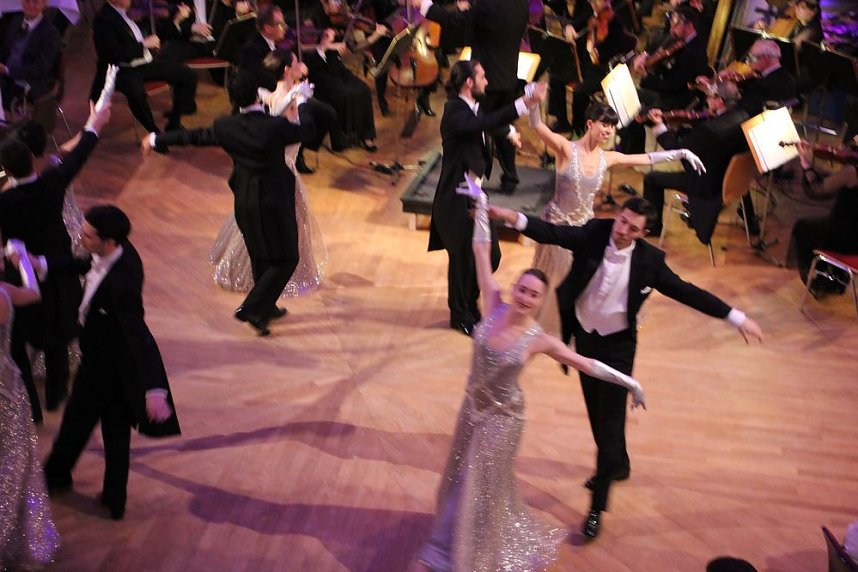 Venezianischer Maskenball