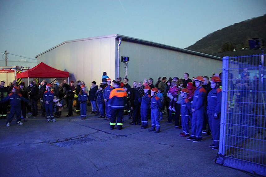 Freiwillige Feuerwehr pr&auml;sentierte HLF20