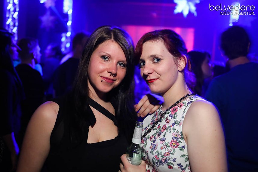 Party im Jugendclubhaus in Nordhausen - der Samstag