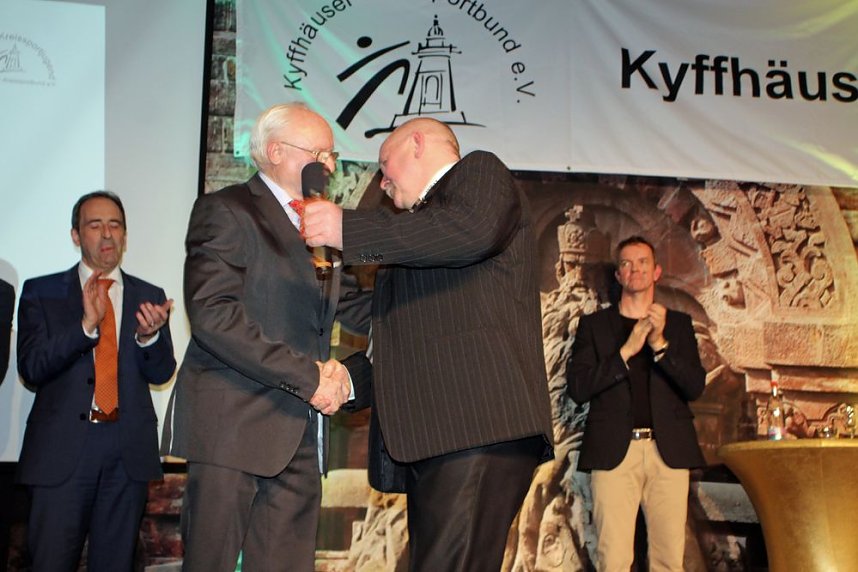 Zwei bemerkenswerte H&ouml;hepunkte bei der Sportgala