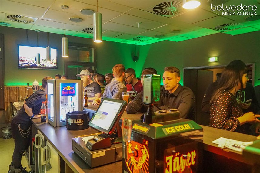 Party im Jugendclubhaus in Nordhausen - der Samstag