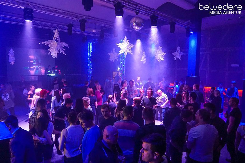 Party im Jugendclubhaus in Nordhausen - der Samstag