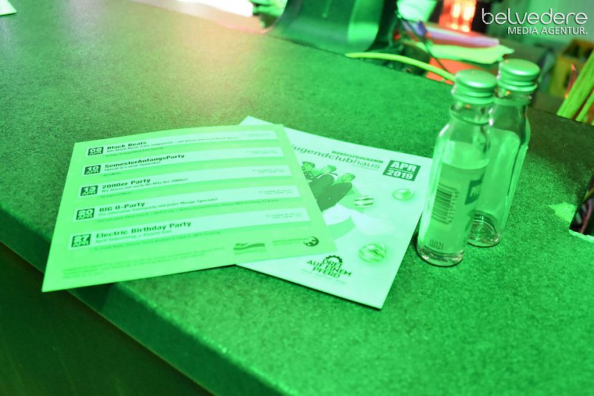 Party im Jugendclubhaus in Nordhausen - der Samstag