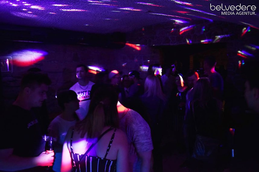 Party im Jugendclubhaus in Nordhausen - der Samstag