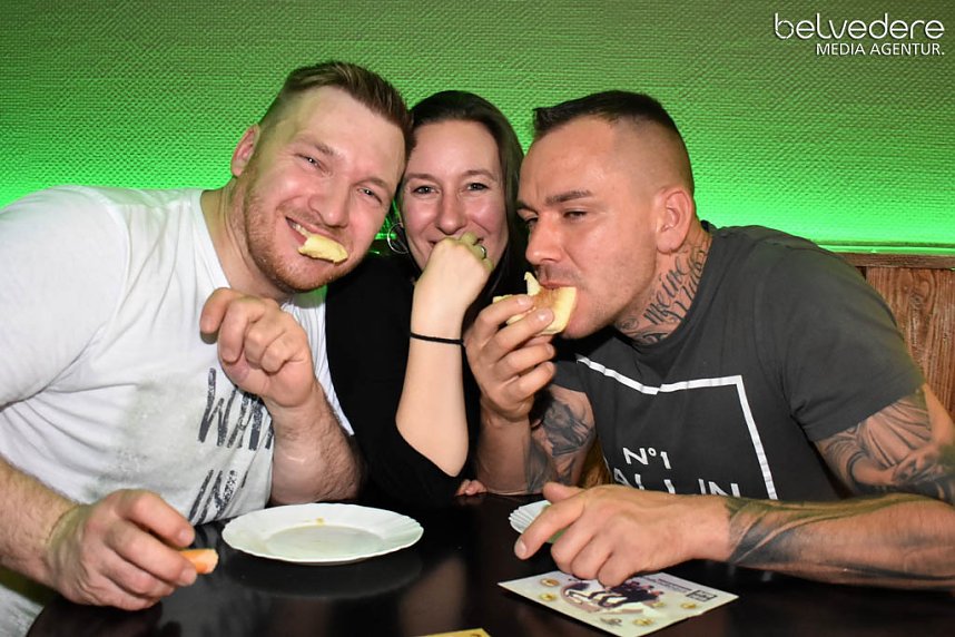 Party im Jugendclubhaus in Nordhausen - der Samstag