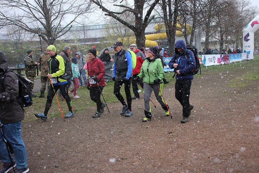 Schnee und K&auml;lte beim Kyffh&auml;usder Berglauf