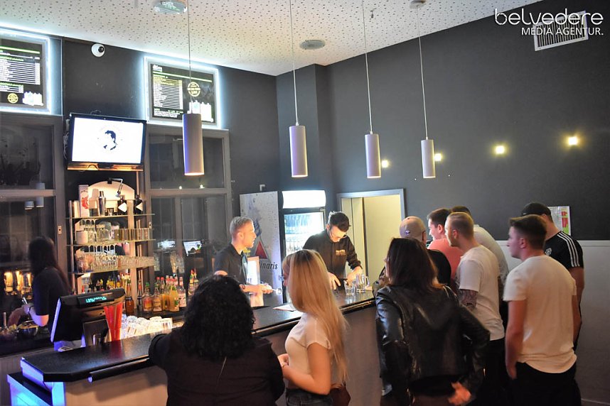 Party im Jugendclubhaus in Nordhausen - der Samstag