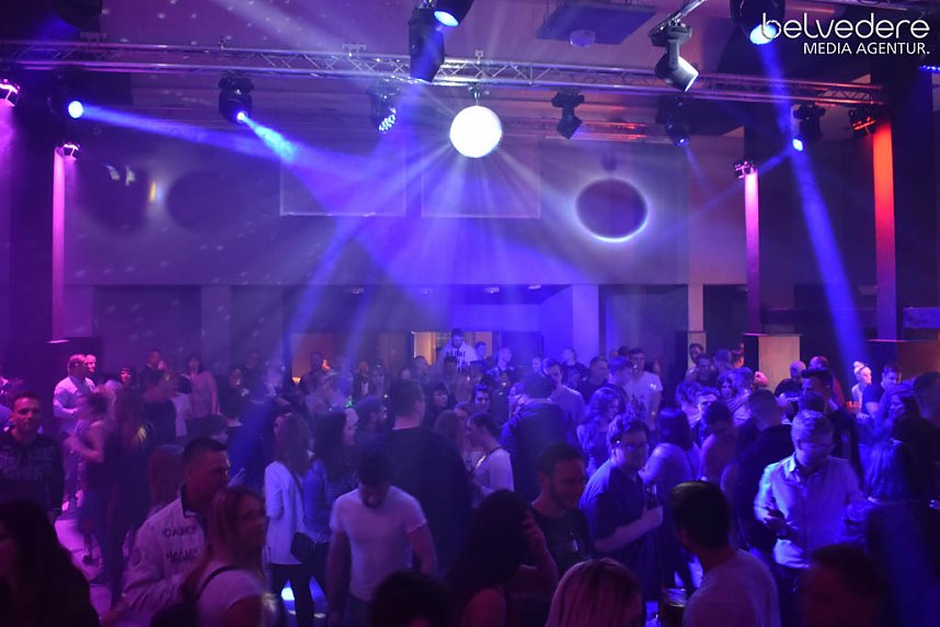 Party im Jugendclubhaus in Nordhausen - der Samstag